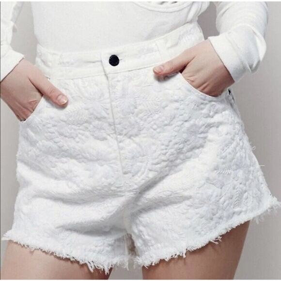 Free People White Etienne Field Ultra High Rise Embroidered Shorts 30 - Picture 1 of 10